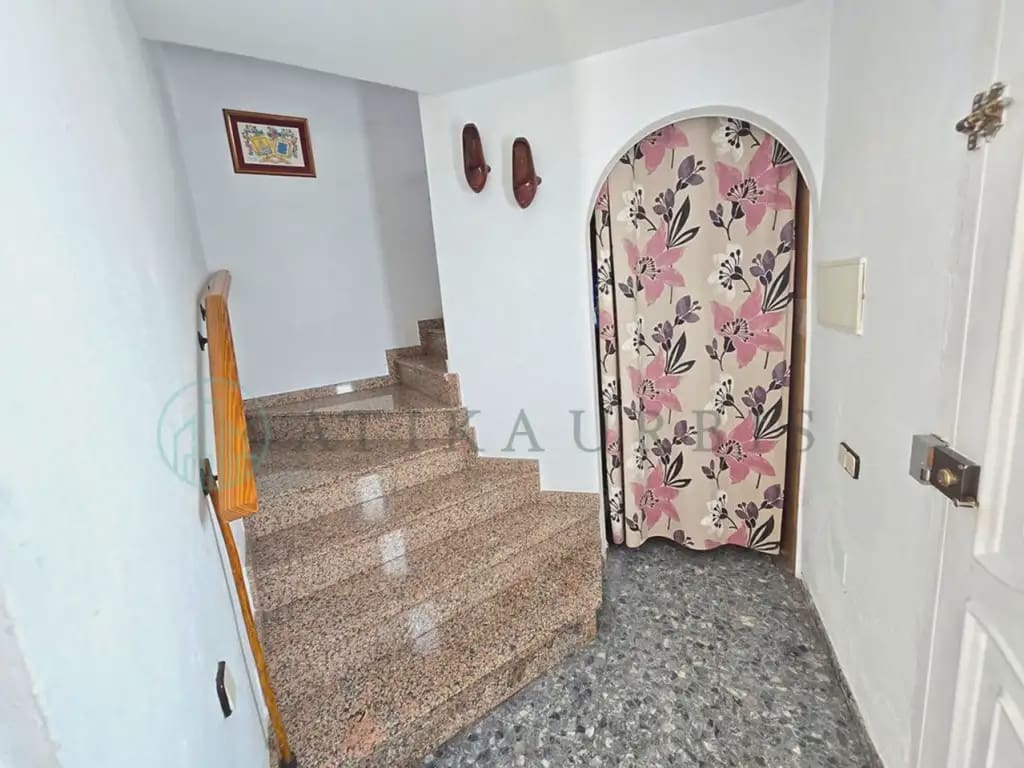 4 soveværelse Byhus til salg i Canillas de Aceituno med garage - € 199.900 (Ref: 10041423)
