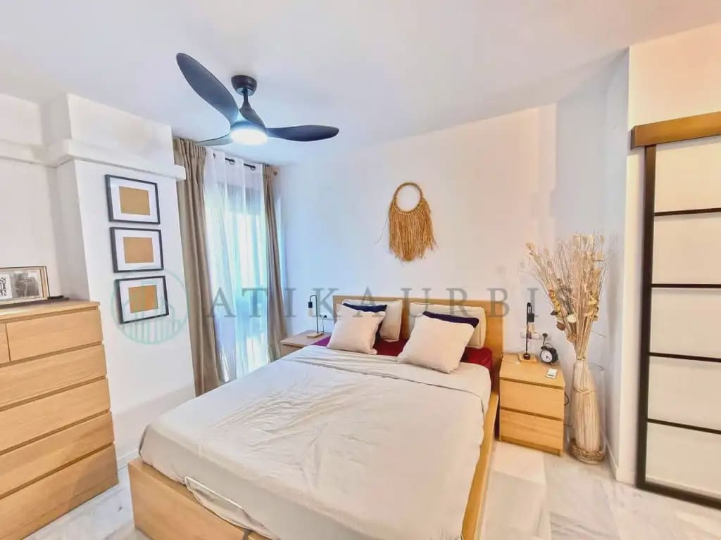 1 makuuhuone Asunto vuokrattavana paikassa Torremolinos mukana 
autotalli - 1 100 € (Ref: 10103516)
