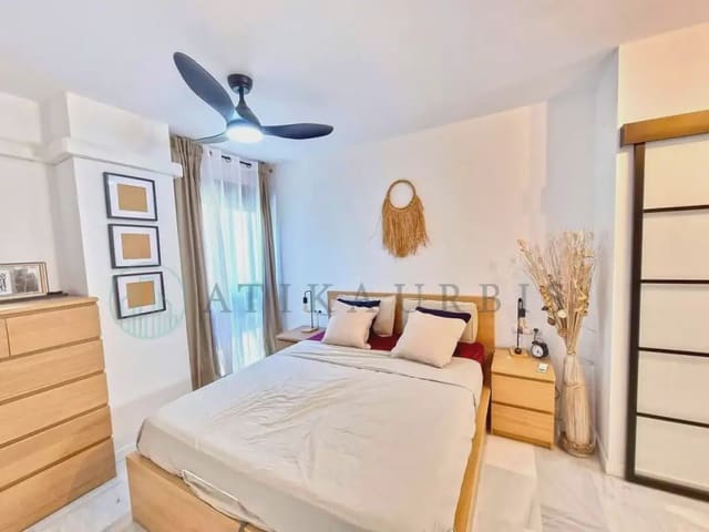 1 makuuhuone Asunto vuokrattavana paikassa Torremolinos mukana 
autotalli - 1 100 € (Ref: 10103516)