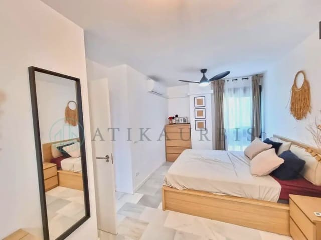 1 makuuhuone Asunto vuokrattavana paikassa Torremolinos mukana 
autotalli - 1 100 € (Ref: 10103516)