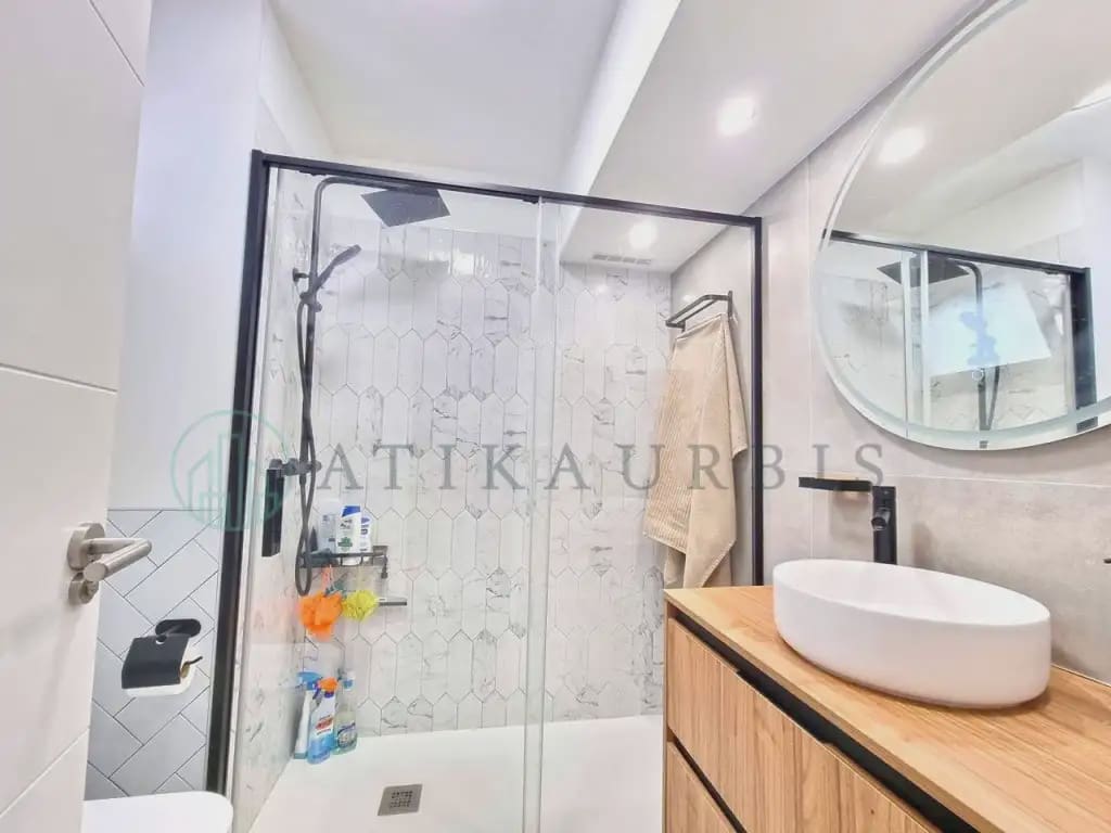 1 makuuhuone Asunto vuokrattavana paikassa Torremolinos mukana 
autotalli - 1 100 € (Ref: 10103516)