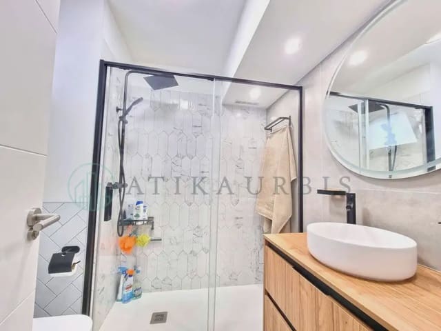 1 makuuhuone Asunto vuokrattavana paikassa Torremolinos mukana 
autotalli - 1 100 € (Ref: 10103516)