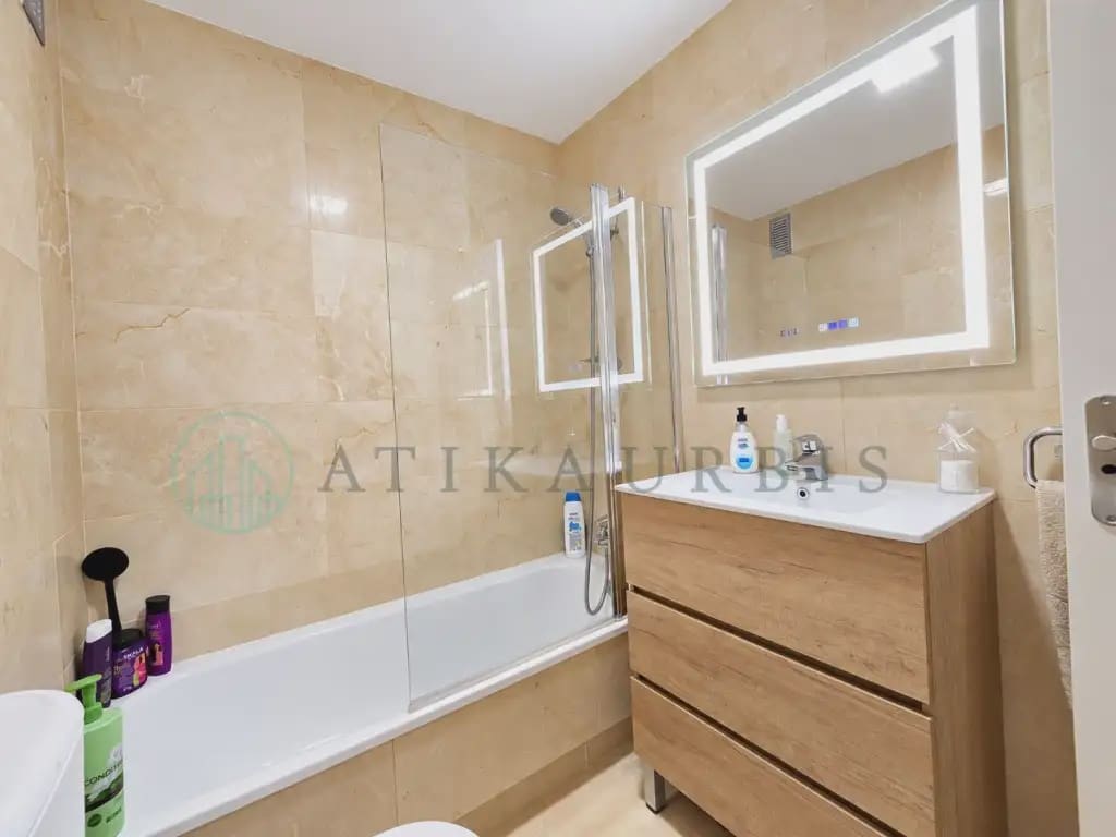 2 soveværelse Lejlighed til salg i Mijas med swimmingpool garage - € 299.000 (Ref: 10141632)