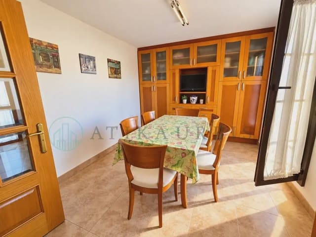 4 makuuhuone Rivitalo myytävänä paikassa Buenavista, Málaga kaupunki mukana uima-altaan 
autotalli - 849 000 € (Ref: 10158696)