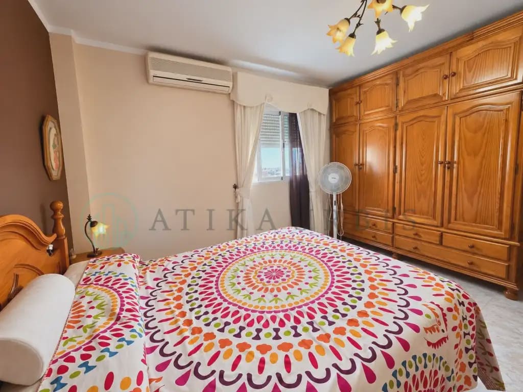 3 soveværelse Lejlighed til salg i Malaga by - € 210.000 (Ref: 10166219)