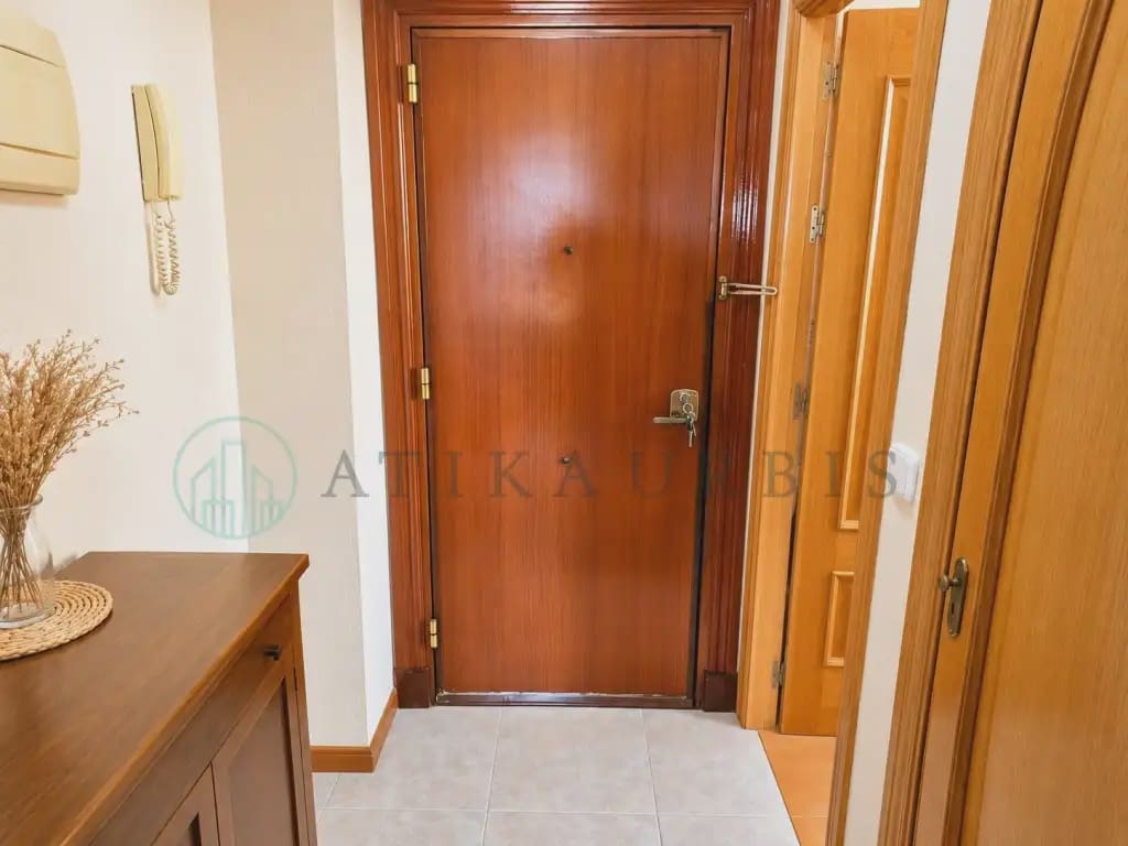3 soveværelse Lejlighed til salg i Malaga by - € 210.000 (Ref: 10166219)