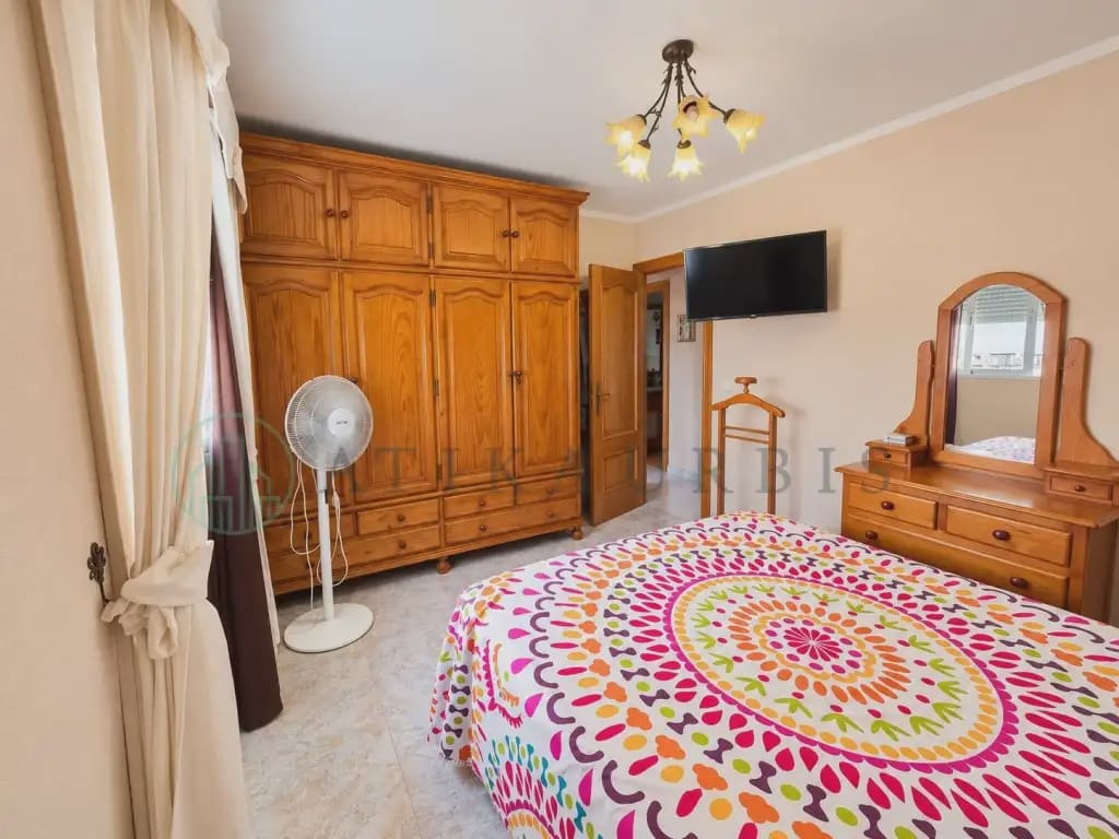 3 soveværelse Lejlighed til salg i Malaga by - € 210.000 (Ref: 10166219)