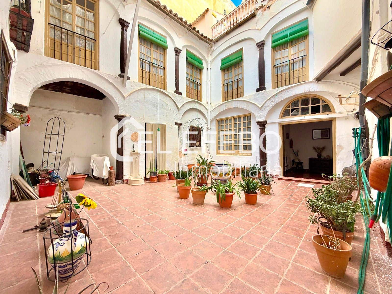 12 sovrum Villa till salu i Antequera - 450 000 € (Ref: 10045348)