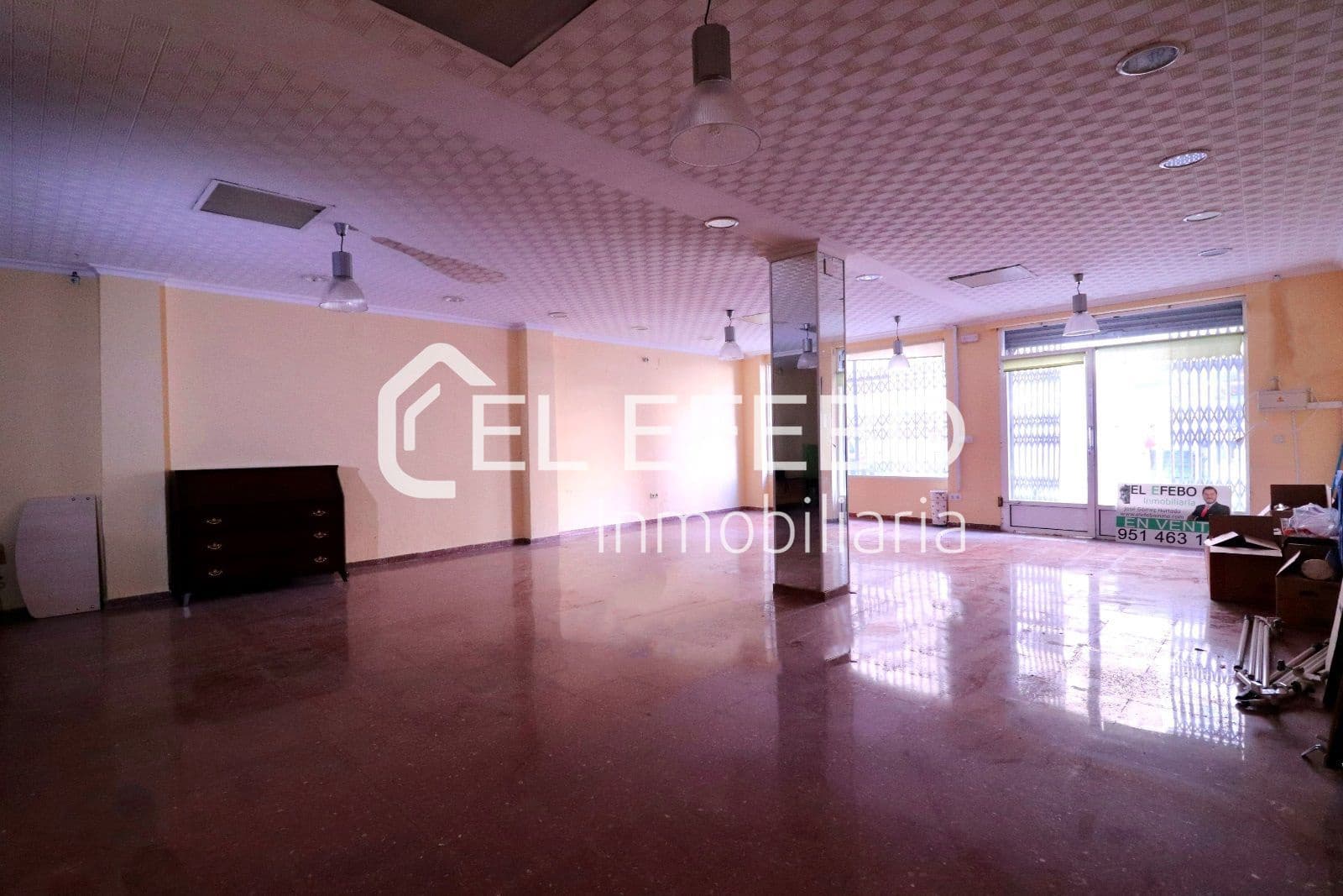 Kommersiell till salu i Antequera - 124 000 € (Ref: 10045350)
