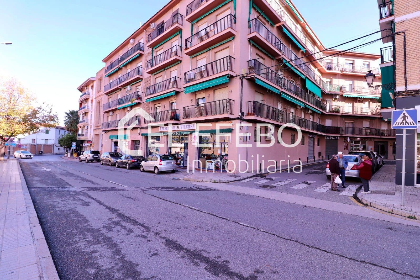 Kommersiell till salu i Antequera - 124 000 € (Ref: 10045350)
