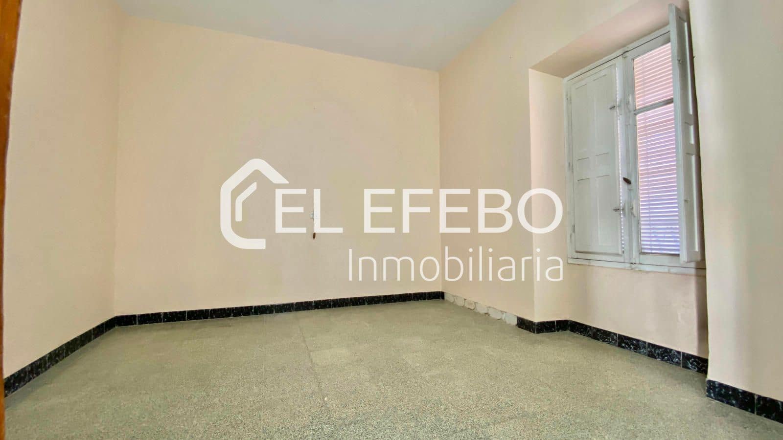 5 bedroom Villa for sale in Campillos - € 269,900 (Ref: 10045351)