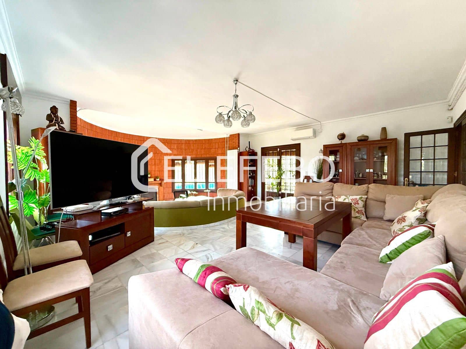 3 sovrum Villa till salu i Antequera med pool garage - 489 000 € (Ref: 10045355)