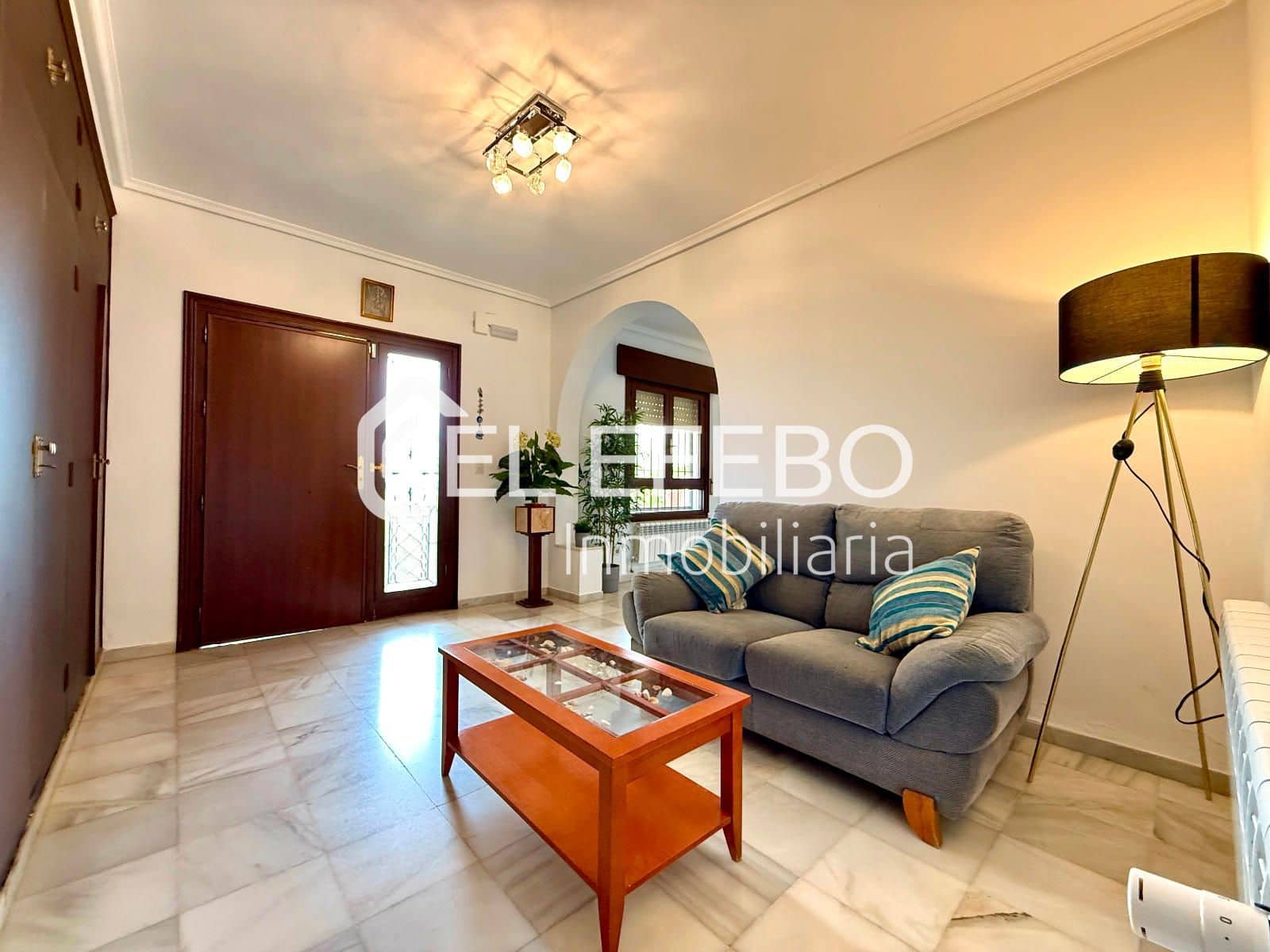 3 sovrum Villa till salu i Antequera med pool garage - 489 000 € (Ref: 10045355)