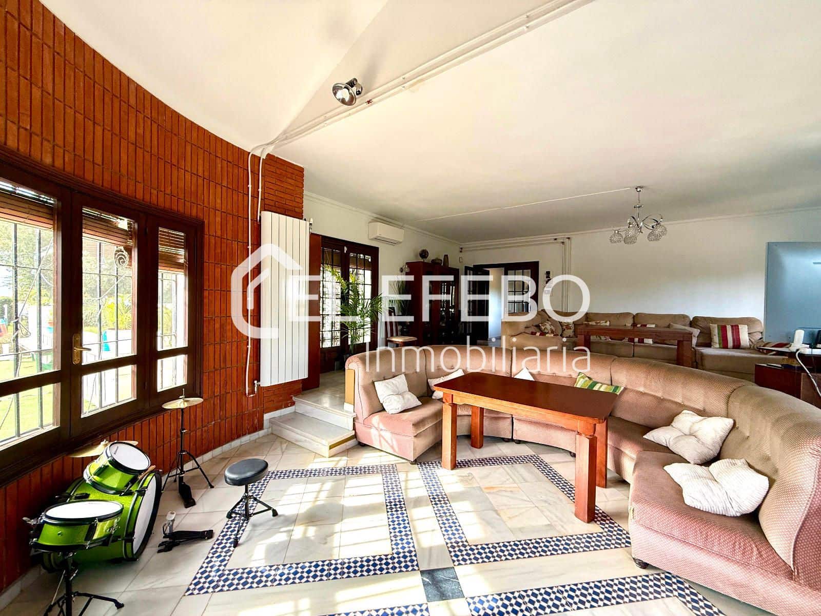 3 sovrum Villa till salu i Antequera med pool garage - 489 000 € (Ref: 10045355)