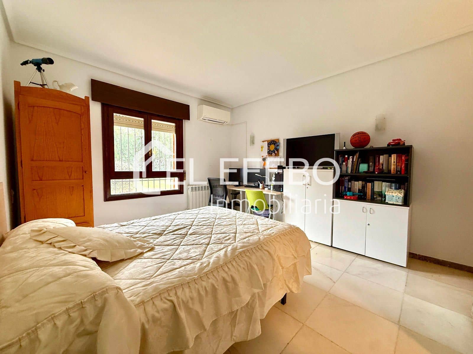 3 sovrum Villa till salu i Antequera med pool garage - 489 000 € (Ref: 10045355)