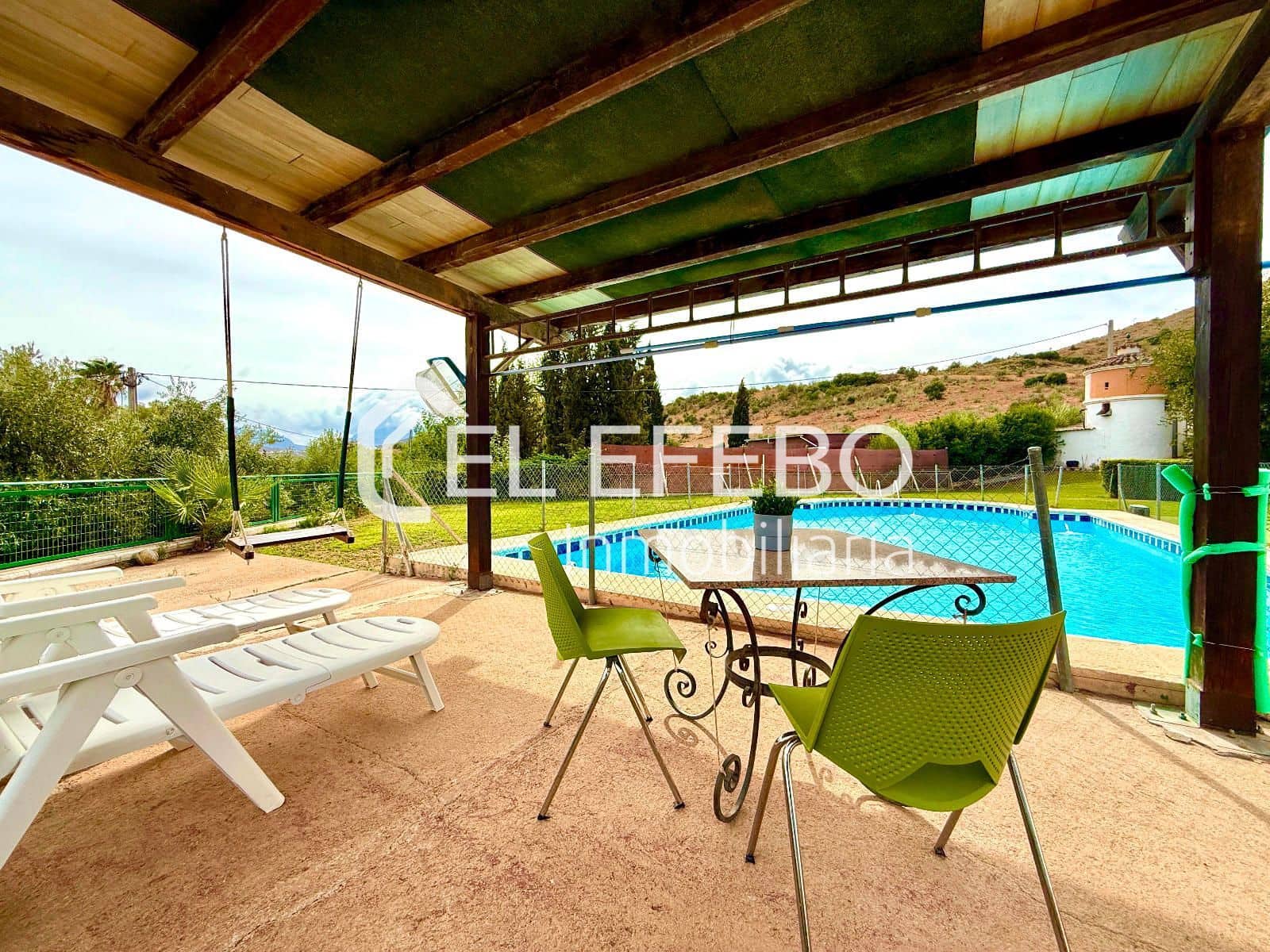 3 sovrum Villa till salu i Antequera med pool garage - 489 000 € (Ref: 10045355)