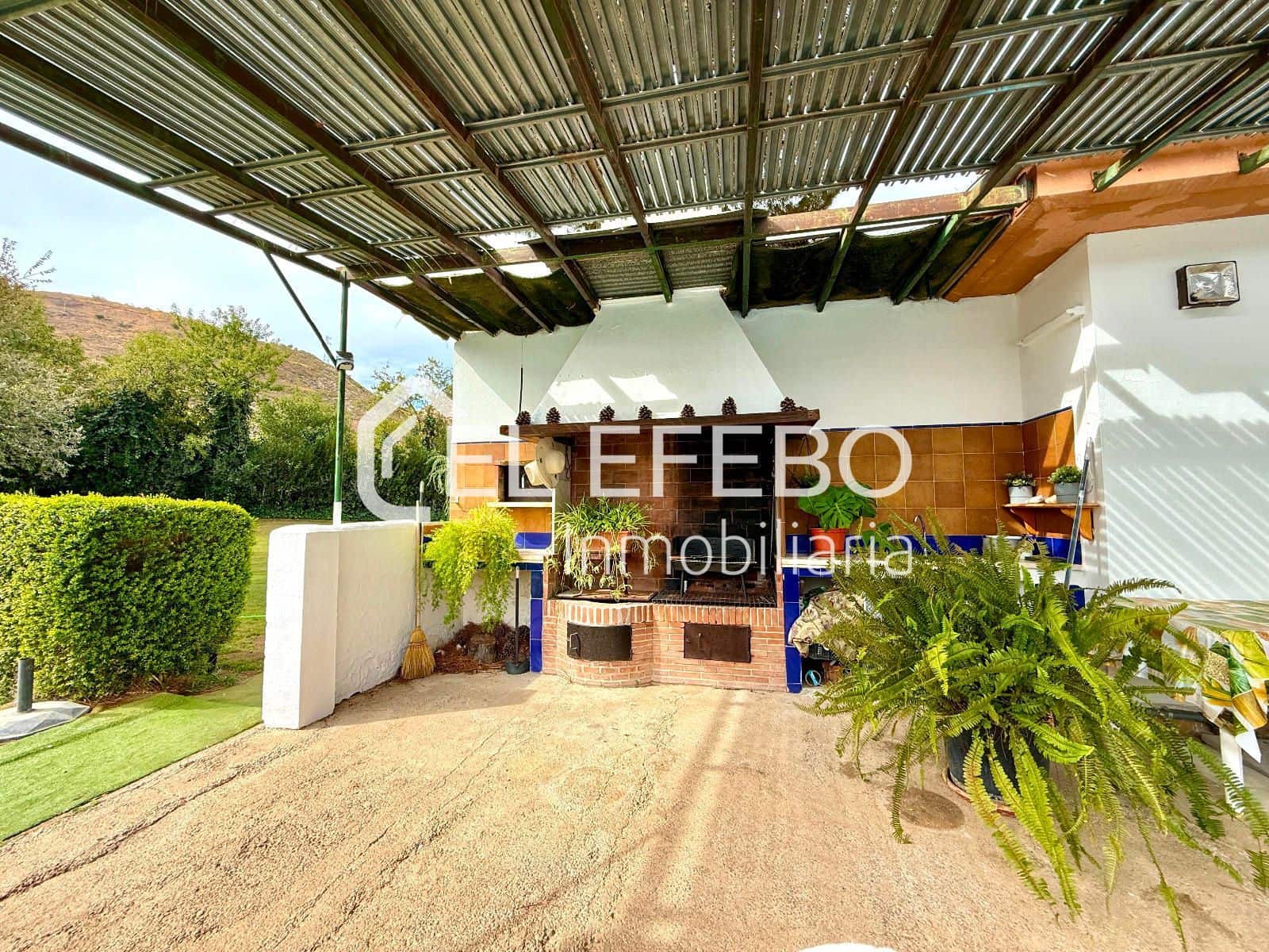 3 sovrum Villa till salu i Antequera med pool garage - 489 000 € (Ref: 10045355)