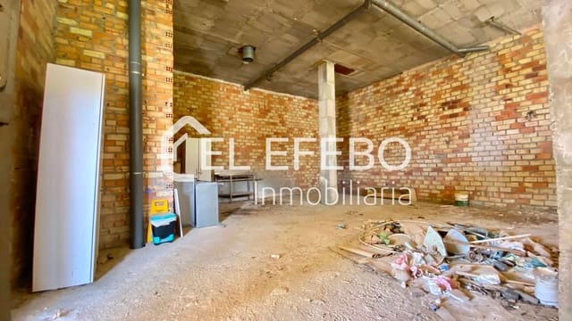 Komercyjne na sprzedaż w Antequera - 85 000 € (Ref: 10045356)