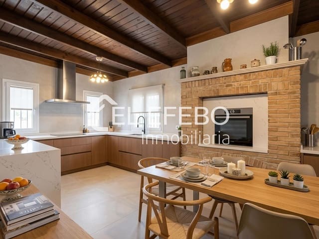 6 soverom Villa til salgs i Antequera med svømmebasseng garasje - € 600 000 (Ref: 10045358)