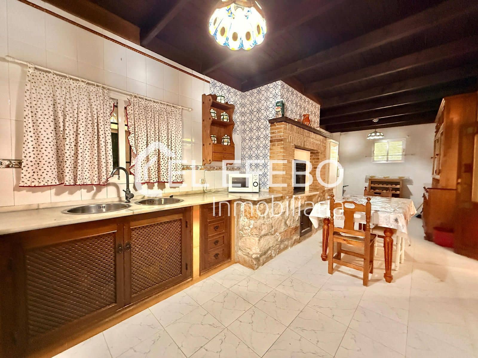 6 soveværelse Villa til salg i Antequera med swimmingpool garage - € 600.000 (Ref: 10045358)