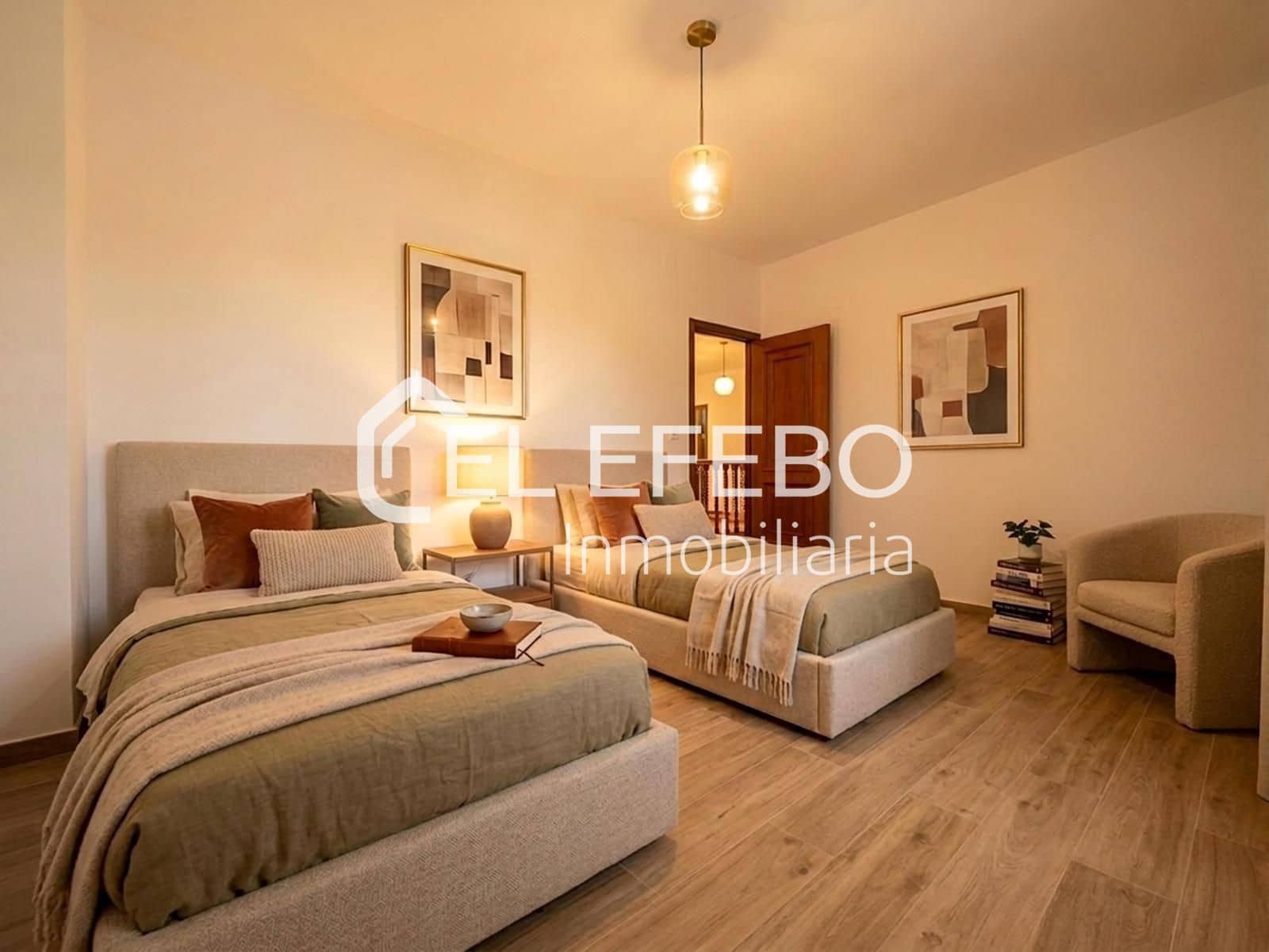 6 soveværelse Villa til salg i Antequera med swimmingpool garage - € 600.000 (Ref: 10045358)