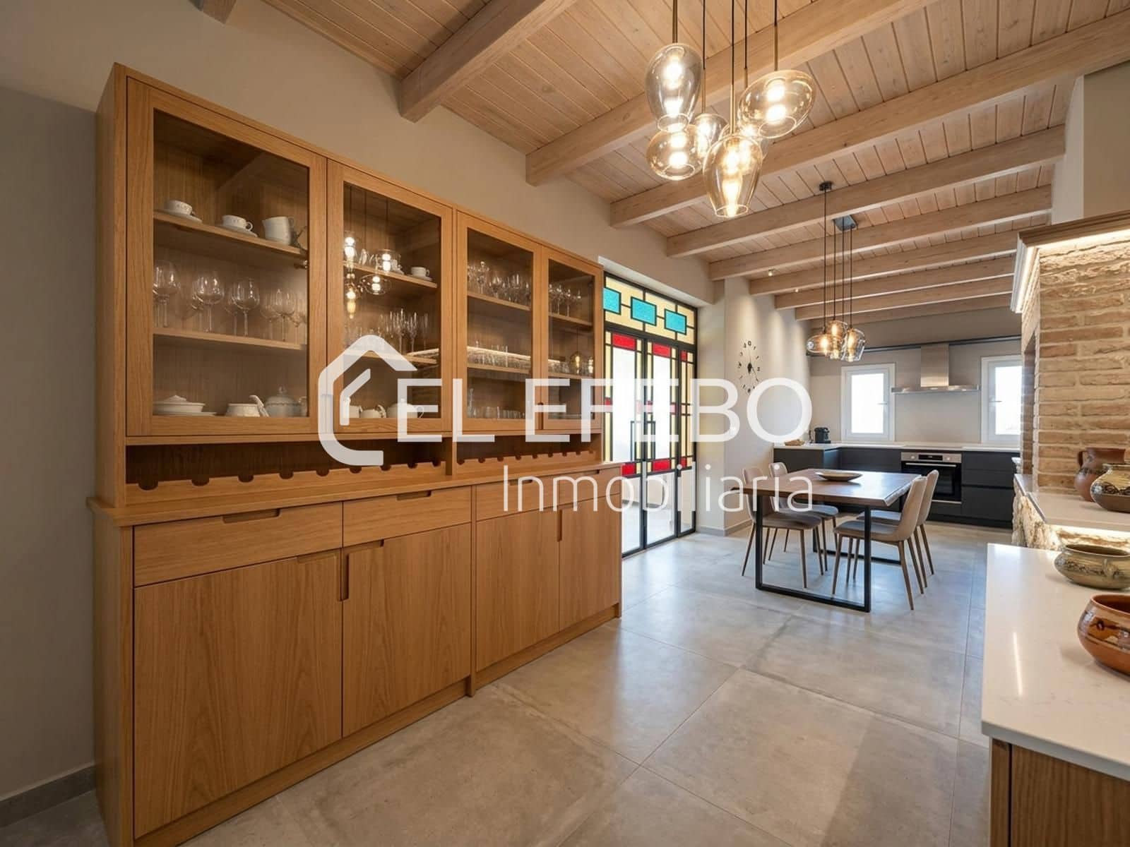 6 soveværelse Villa til salg i Antequera med swimmingpool garage - € 600.000 (Ref: 10045358)