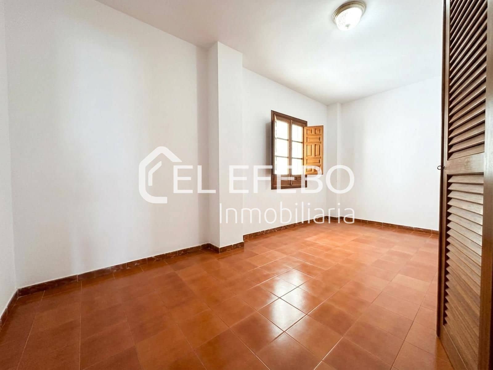 6 soveværelse Villa til salg i Antequera med swimmingpool garage - € 600.000 (Ref: 10045358)