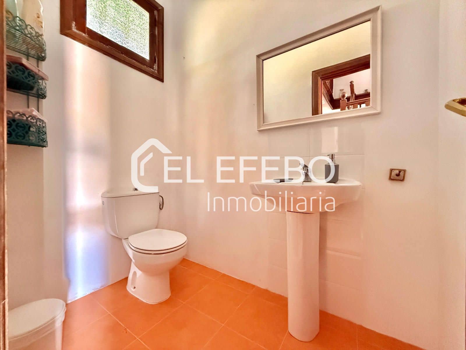 6 soveværelse Villa til salg i Antequera med swimmingpool garage - € 600.000 (Ref: 10045358)