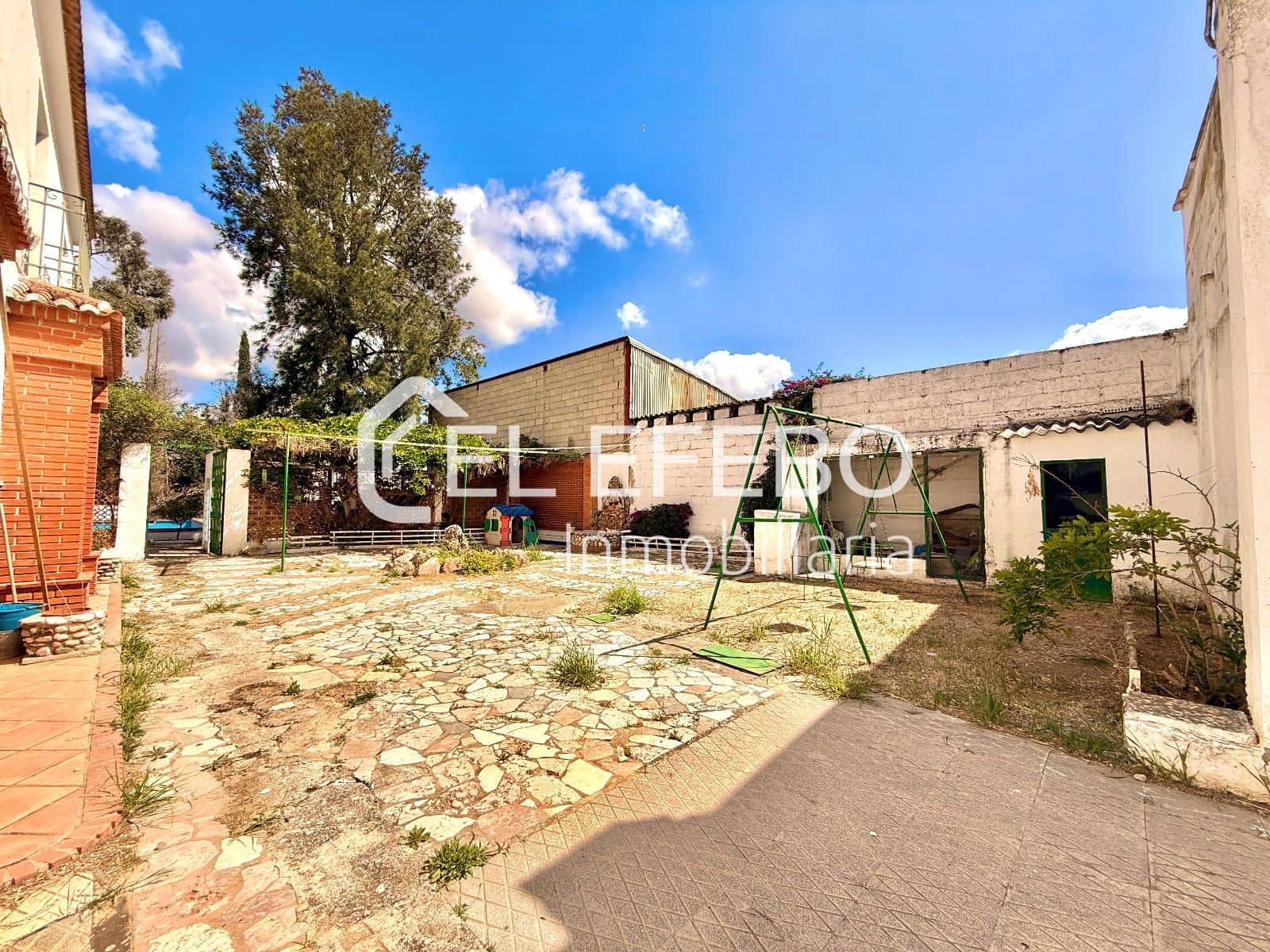 6 soveværelse Villa til salg i Antequera med swimmingpool garage - € 600.000 (Ref: 10045358)