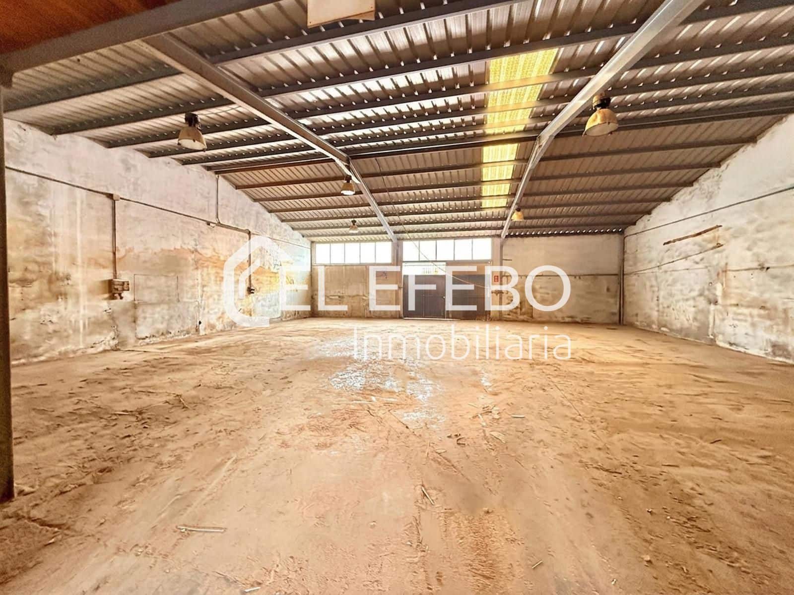 6 soveværelse Villa til salg i Antequera med swimmingpool garage - € 600.000 (Ref: 10045358)