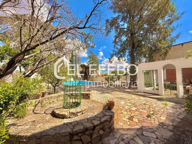 6 soverom Villa til salgs i Antequera med svømmebasseng garasje - € 600 000 (Ref: 10045358)