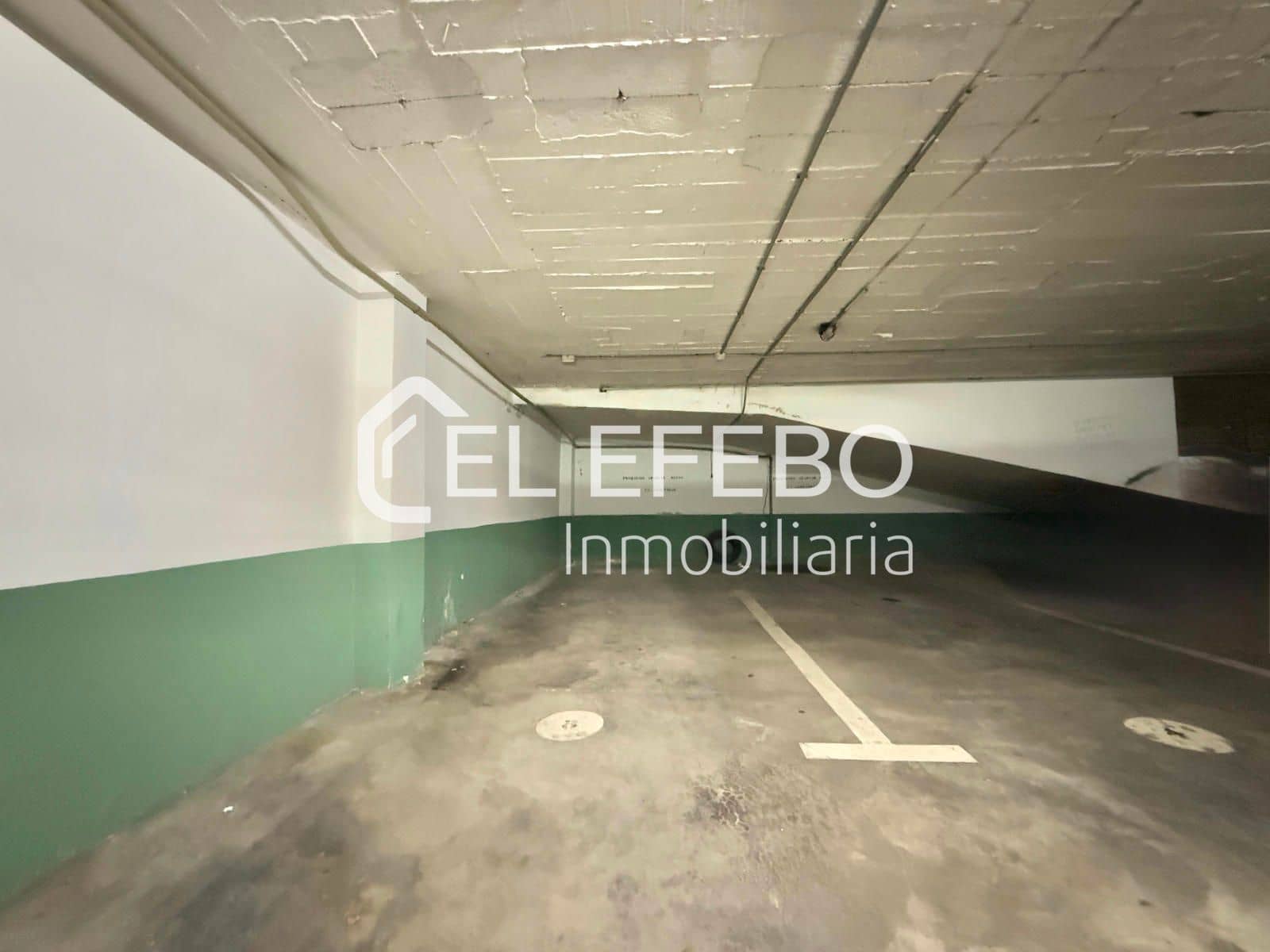 Garage for sale in Antequera - € 38,000 (Ref: 10045359)