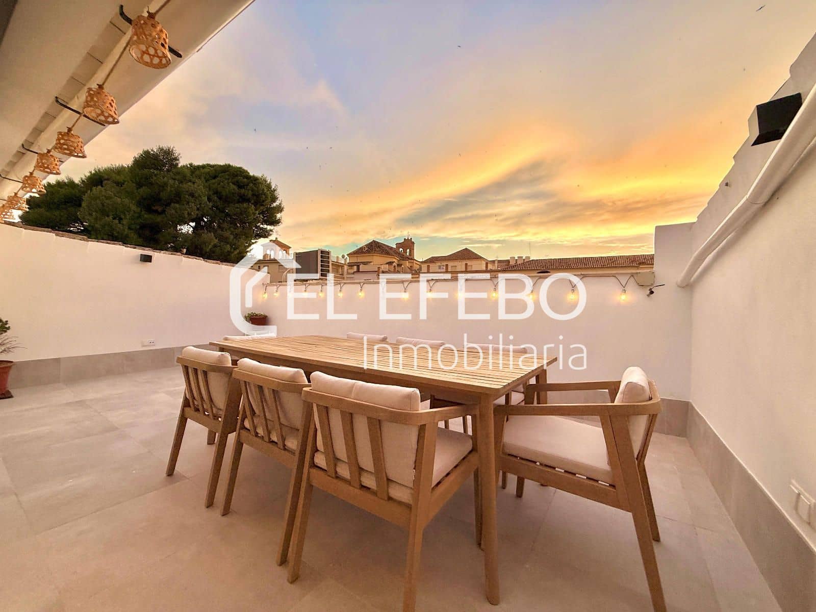 3 soveværelse Lejlighed til salg i Antequera - € 259.000 (Ref: 10045361)