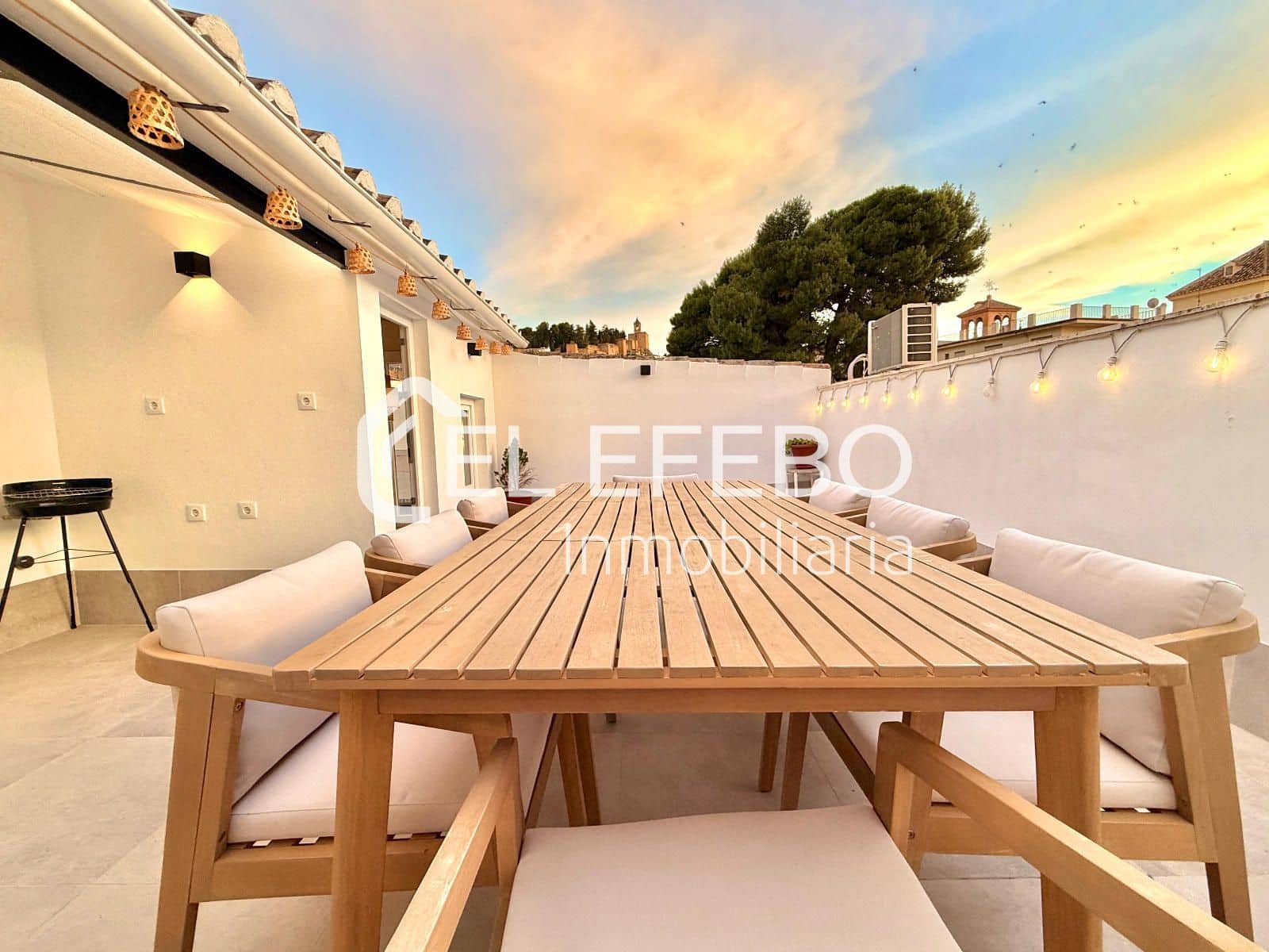 3 soveværelse Lejlighed til salg i Antequera - € 259.000 (Ref: 10045361)
