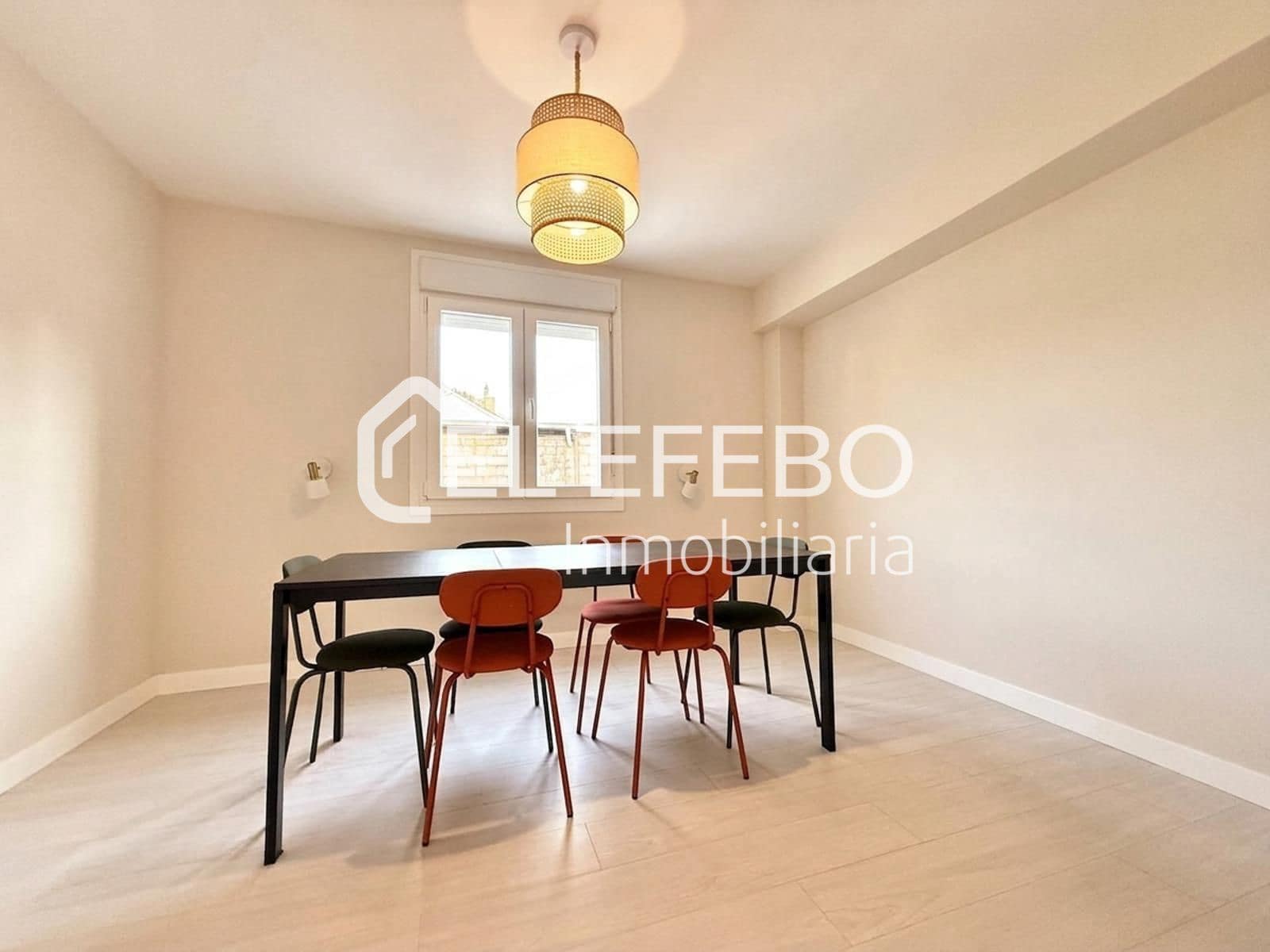 3 soveværelse Lejlighed til salg i Antequera - € 259.000 (Ref: 10045361)