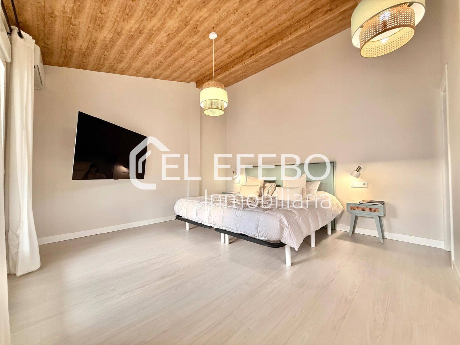 3 soveværelse Lejlighed til salg i Antequera - € 259.000 (Ref: 10045361)