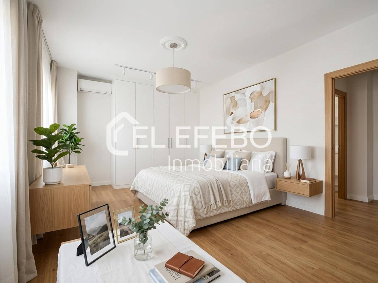 4 bedroom Flat for sale in Antequera - € 385,000 (Ref: 10045362)