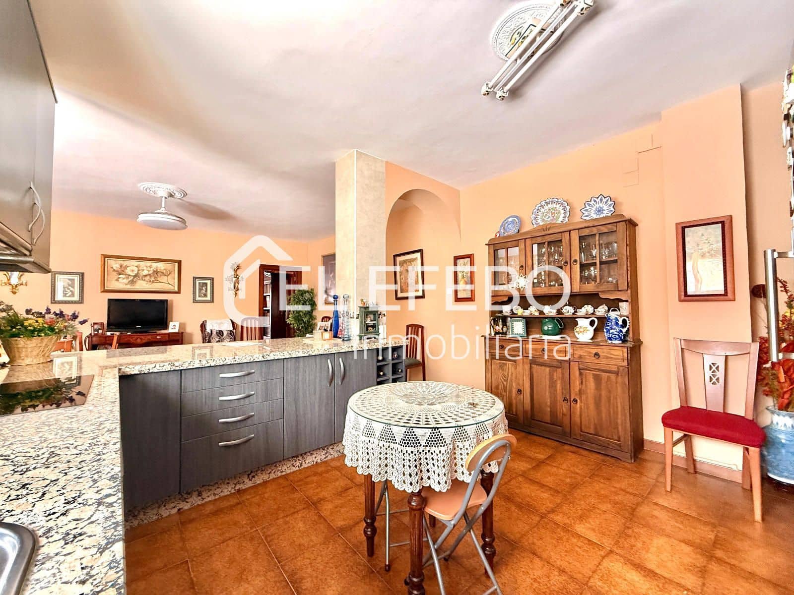 4 bedroom Flat for sale in Antequera - € 385,000 (Ref: 10045362)