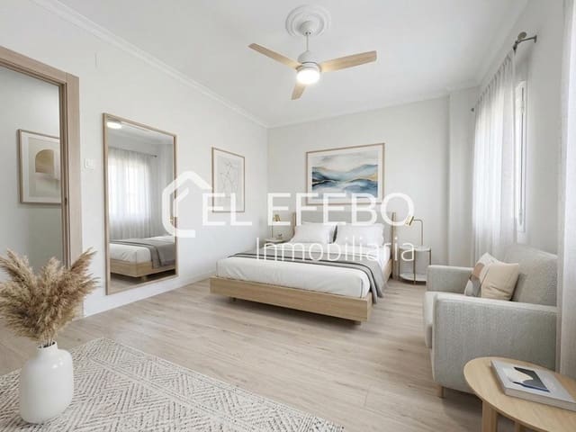 4 soveværelse Lejlighed til salg i Antequera - € 385.000 (Ref: 10045362)