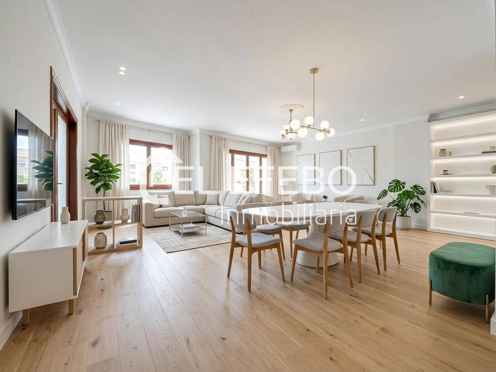 4 bedroom Flat for sale in Antequera - € 385,000 (Ref: 10045362)