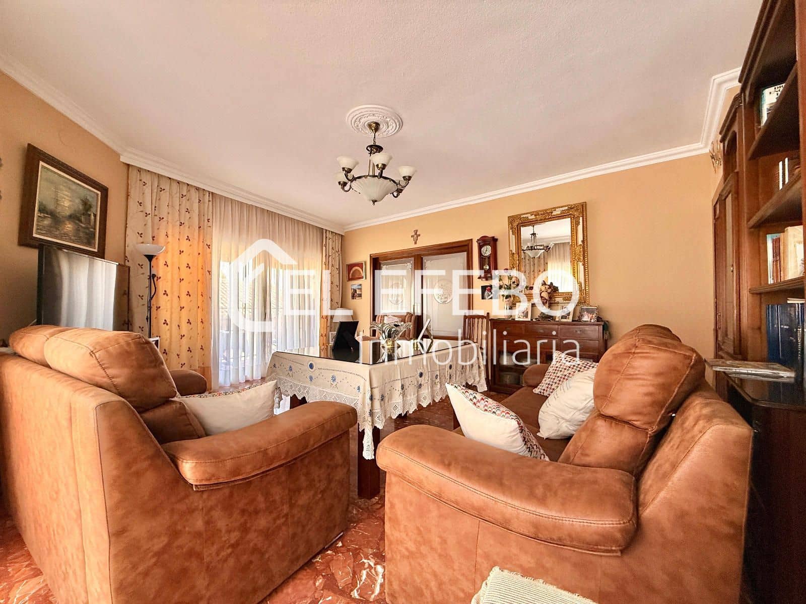 4 bedroom Flat for sale in Antequera - € 385,000 (Ref: 10045362)
