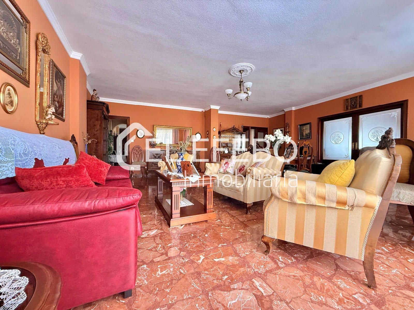 4 bedroom Flat for sale in Antequera - € 385,000 (Ref: 10045362)
