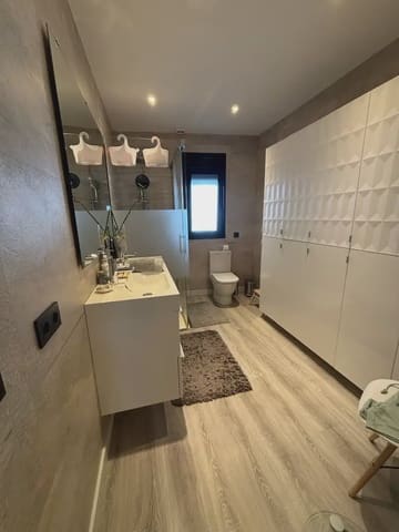 Finca/Herregård til salgs i Los Llanos, Estepona - € 1 000 000 (Ref: 10016624)