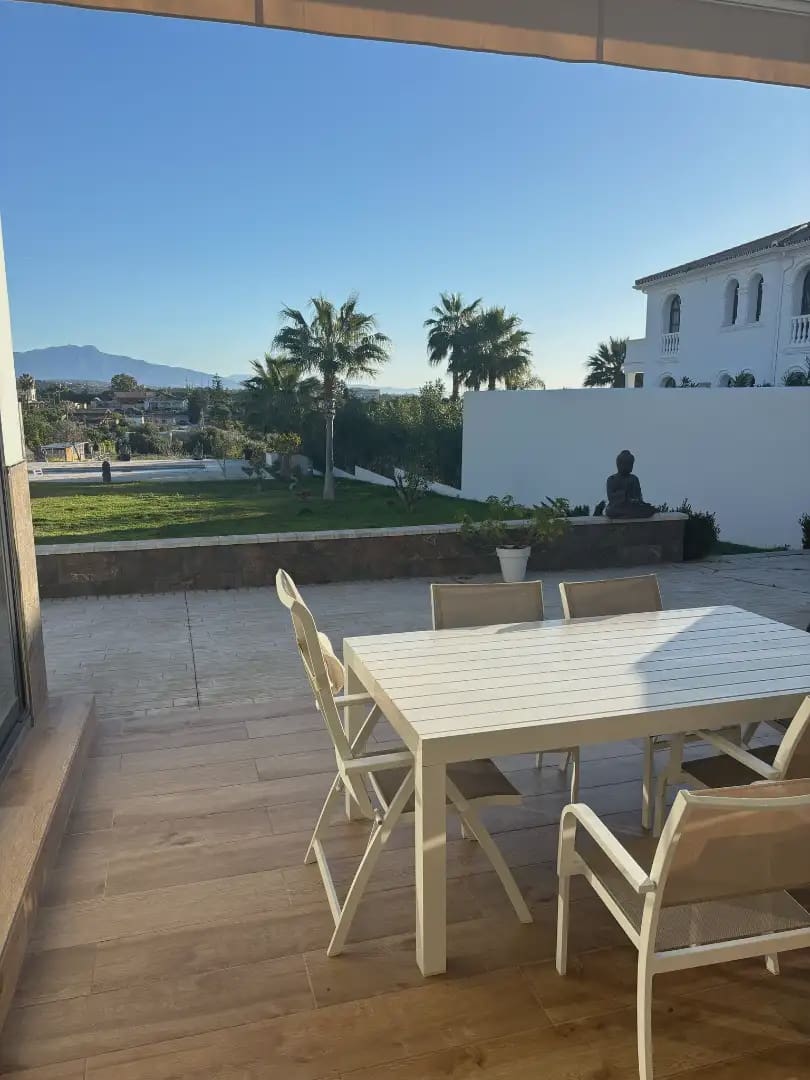 Finca/Casa di Campagna in vendita in Estepona - 1.000.000 € (Rif: 10016624)