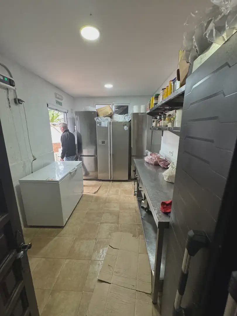 Commerciale in vendita in Estepona - 2.000.000 € (Rif: 10016626)