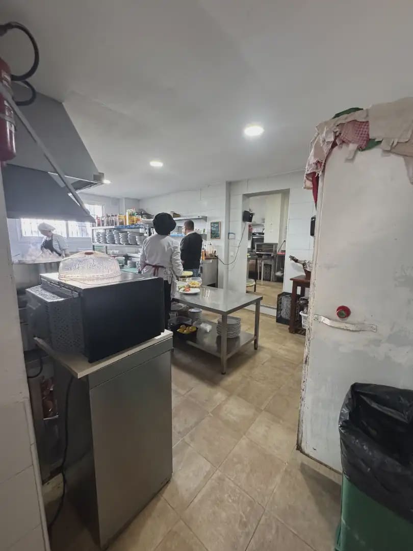 Commerciale in vendita in Estepona - 2.000.000 € (Rif: 10016626)