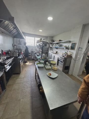 Commerciale in vendita in La Concha - Resina Golf, Estepona - 2.000.000 € (Rif: 10016626)