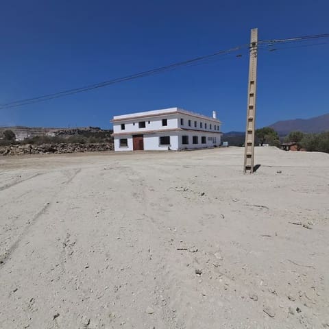 14 camera da letto Commerciale in vendita in Manilva Pueblo, Manilva - 1.400.000 € (Rif: 10016628)