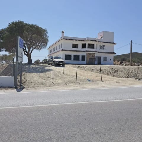 14 camera da letto Commerciale in vendita in Manilva Pueblo, Manilva - 1.400.000 € (Rif: 10016628)