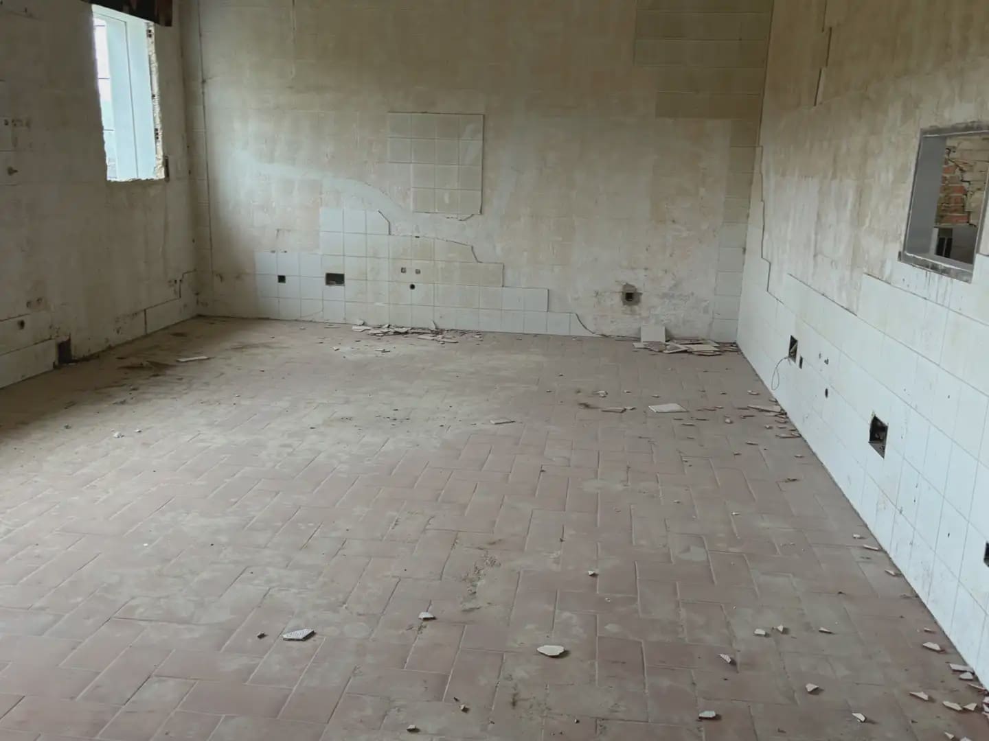 14 bedroom Commercial for sale in Manilva - € 1,400,000 (Ref: 10016628)